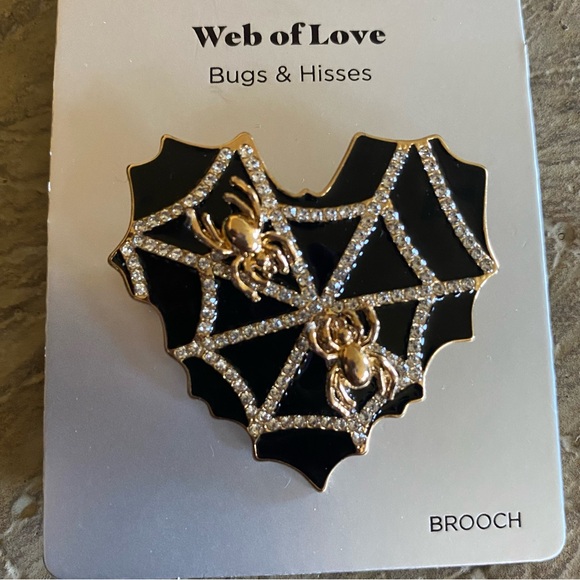 Sugarfix By Baublebar Heart Spider Web Of Love Gold Black Enamel Brooch NWT - Picture 5 of 10